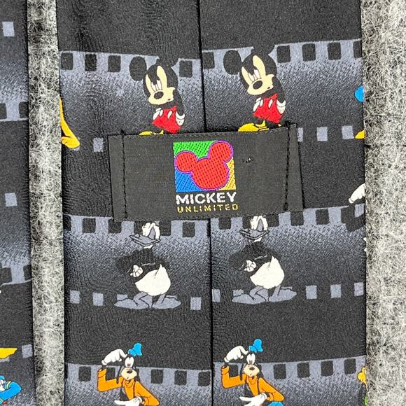 Disney Tie Mens 54" 3.75" Mickey Unlimited Donald Goofy Pluto Korea Polyester‎ - Picture 6 of 9